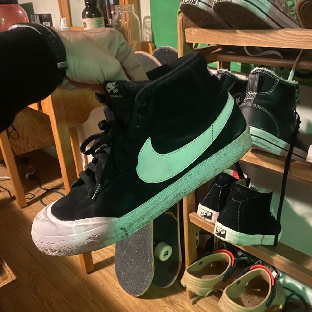 Size 13 Mens Nike SB blazers
